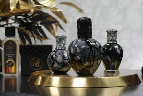 Jesienne inspiracje zapachowe od Ashleigh & Burwood – idealne aromaty na przytulne wieczory
