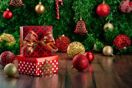 Świąteczne zapachy, które tworzą atmosferę. Świece zapachowe na Święta,