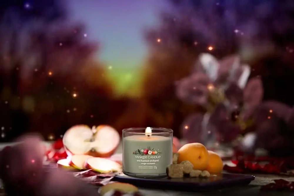 Yankee Candle Enchanted Orchard Mała Świeca Zapachowa 122g
