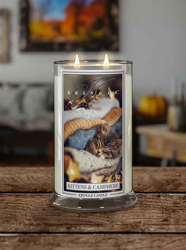 Kringle Candle Kittens & Cashmere Duża Świeca Zapachowa 624g