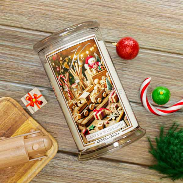 Kringle Candle Santa's Workshop Duża Świeca Zapachowa 624g