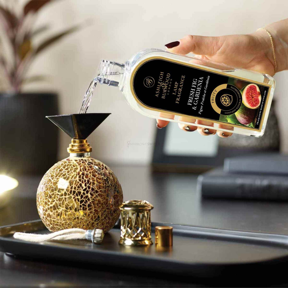 Ashleigh & Burwood Wkład do Lampy Zapachowej Fresh Fig & Gardenia 250ml