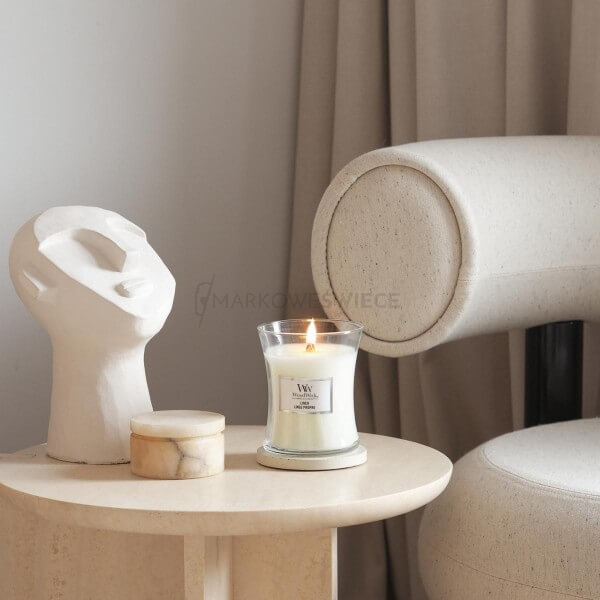 Woodwick Linen Średnia Świeca Core 275g