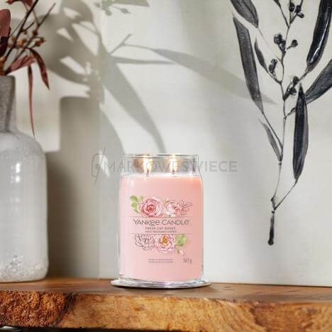 Yankee Candle Fresh Cut Roses Signature Duża Świeca 567g