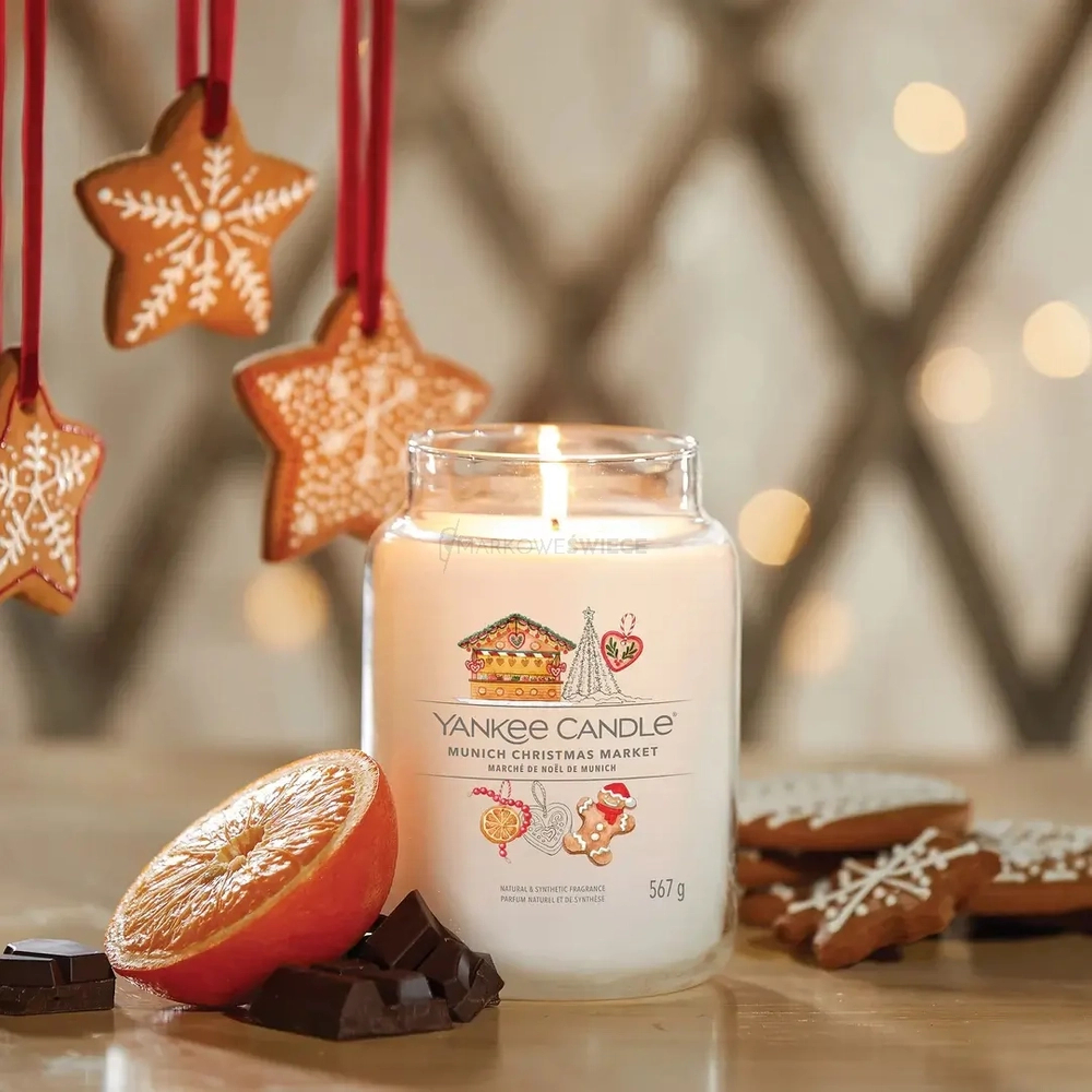 Yankee Candle Munich Christmas Market Signature Duża Świeca 567g