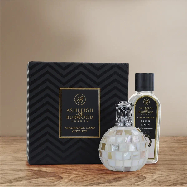 Ashleigh & Burwood Zestaw Lampa Katalityczna Mała Arctic Tundra + Fresh Linen 250 ml