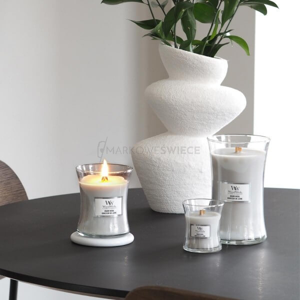 WoodWick Warm Wool Średnia Świeca Core 275g