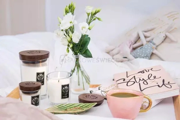 Vellutier Baby Lullaby Duża Świeca Zapachowa 515g 