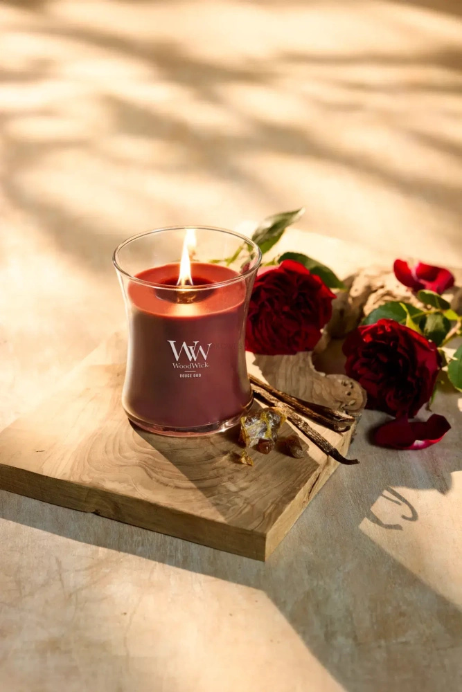 WoodWick Rouge Oud Średnia Świeca 275g