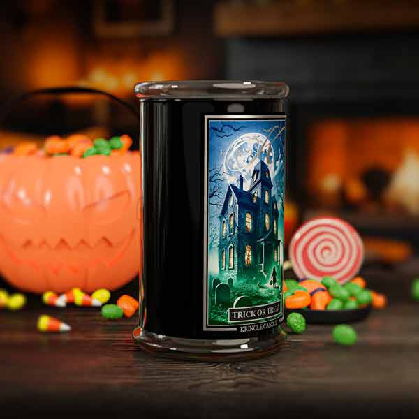 Kringle Candle Trick Or Treat Duża Świeca Zapachowa 624g
