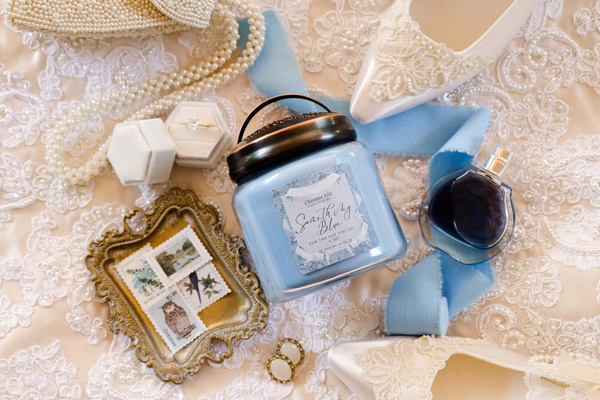 Chestnut Hill Something Blue Świeca Zapachowa 510g