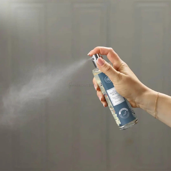 Ashleigh & Burwood Enchanted Forest Room Spray Odświeżacz Powietrza 100 ml