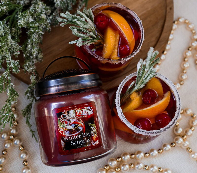 Chestnut Hill Winter Berry Sangria Świeca Zapachowa 510g