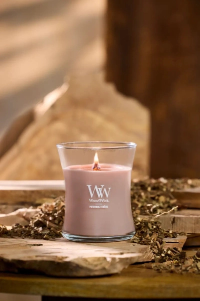 WoodWick Patchouli Crème Średnia Świeca 275g