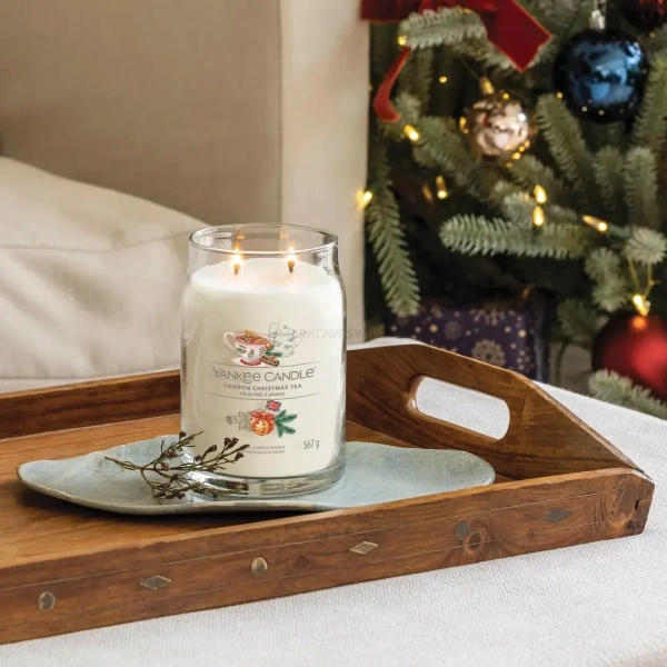 Yankee Candle London Christmas Tea Signature Duża Świeca 567g